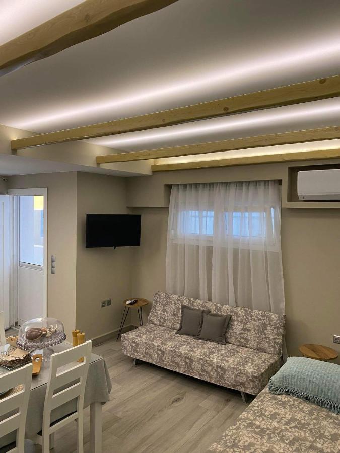 Holiday Center Карпатос Экстерьер фото