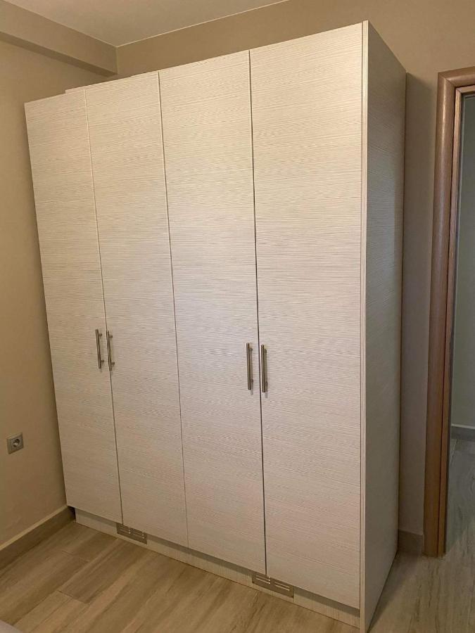 Holiday Center Карпатос Экстерьер фото